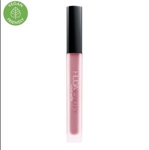 HUDA BEAUTY MATTE LIPSTICK -  BABYDOLL